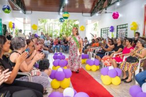 Baile da Primavera e desfile de Rainha marcam os 26 anos do CCI Padre Firmo nesta quarta