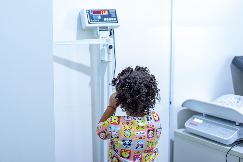 Cuiabá supera 31,5 mil atendimentos odontológicos em crianças e reforça cuidado desde os primeiros anos