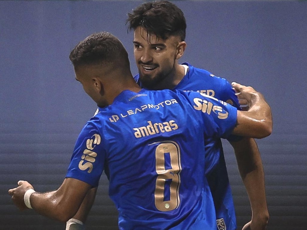 Flaco López marca, Palmeiras vence o Bahia e colar no líder Flamengo