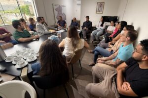 Saúde de VG reúne médicos do Mais Médicos para alinhar atendimentos e fortalecer Atenção Primária