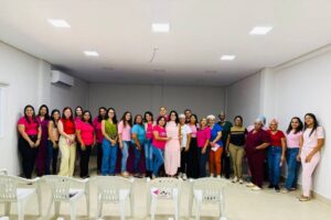 Outubro Rosa no Pronto-Socorro de Várzea Grande une informação, histórias de superação e incentivo à prevenção